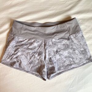 Lululemon speed up short